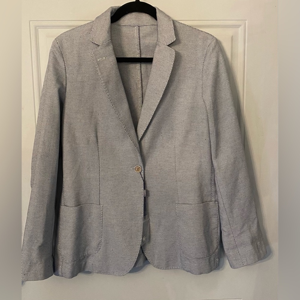 NWT Vilagallo Blue and White Herringbone Notch Lapel Blazer